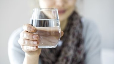 Naujausi tyrimai apie vandens reikšmę pribloškia – pavojinga net ir silpna ilgalaikė dehidratacija
