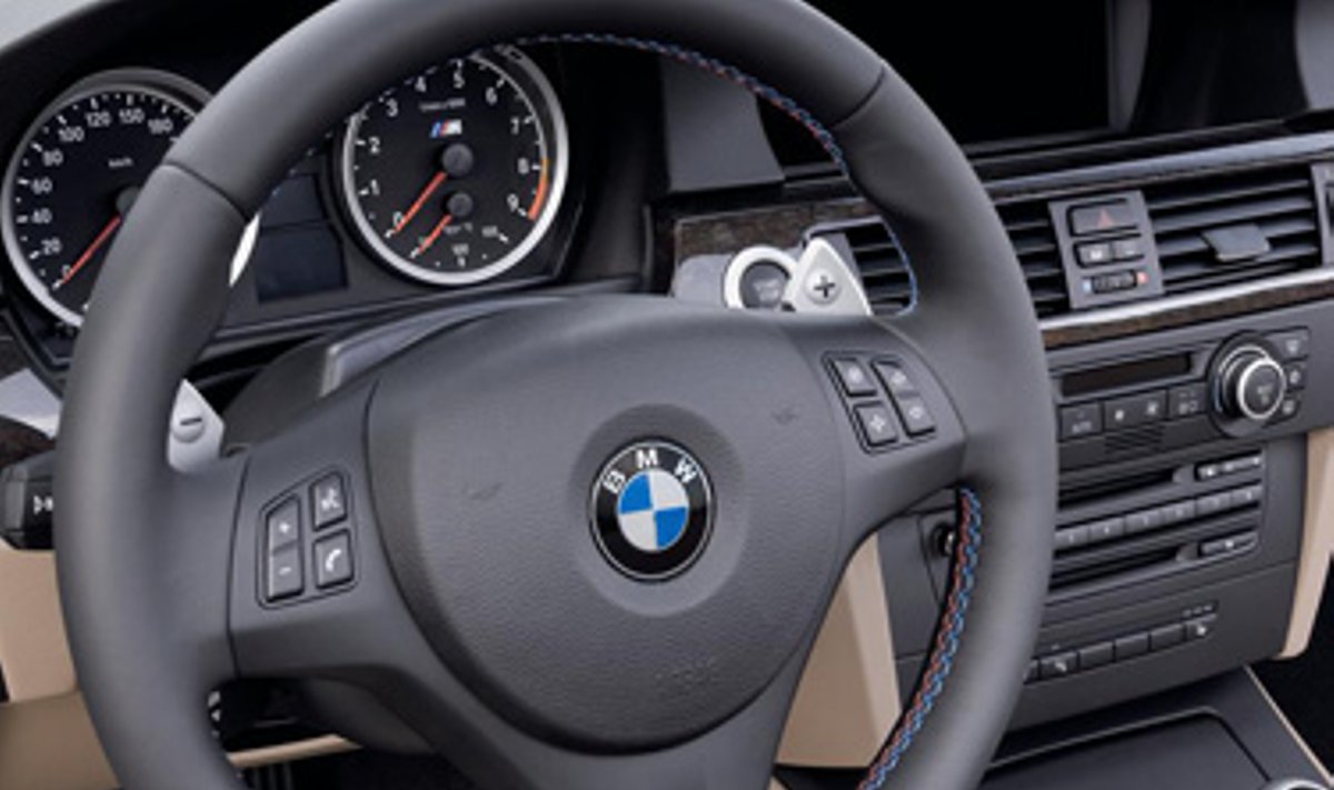 "BMW M3 Convertible" vairas