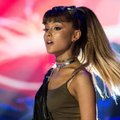 Dainininkė Ariana Grande užmezgė romaną su reperiu Macu Milleriu: įrodymas - nuotraukoje