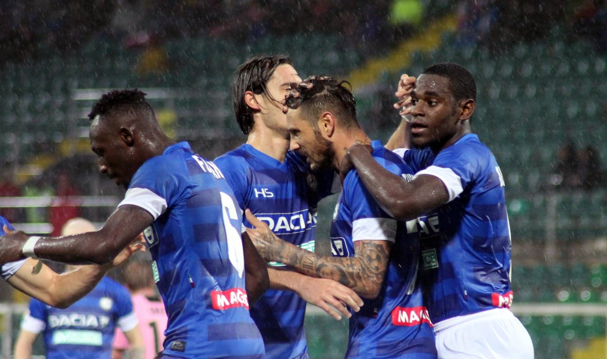 "Udinese" futbolininkai džiaugiasi įvarčiu