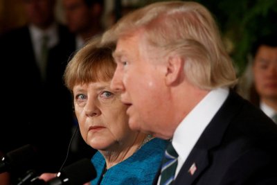 Angela Merkel ir Donaldas Trumpas