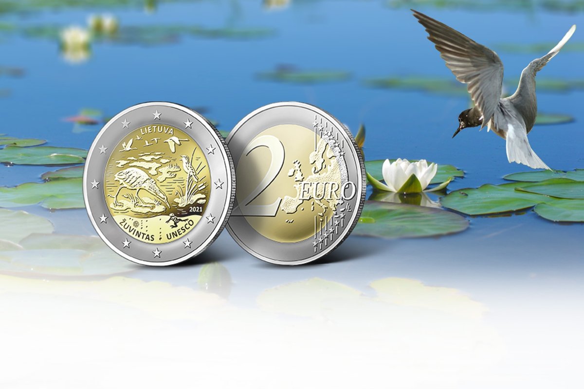 I lituani hanno estratto per sbaglio una moneta da 2 euro con scritta in lettone: se ne trovi una nel portafogli puoi diventare ricco