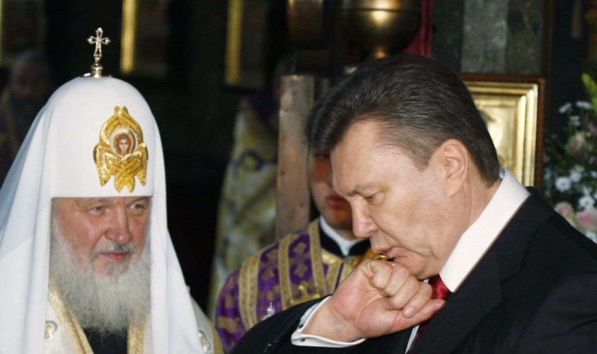 Patriarchas Kirilas, Viktoras Janukovyčius