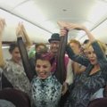 Lėktuve, pakeliui iš Tel Avivo į Budapeštą, buvo surengtas madų šou