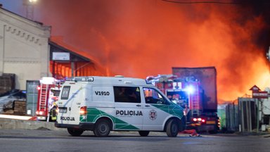 Пожар в Вильнюсе: инспекторы охраны природы представили первые результаты исследований