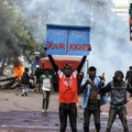 Protestuotojai Kenijoje prasiveržė į parlamentą, policija šaudė į minią