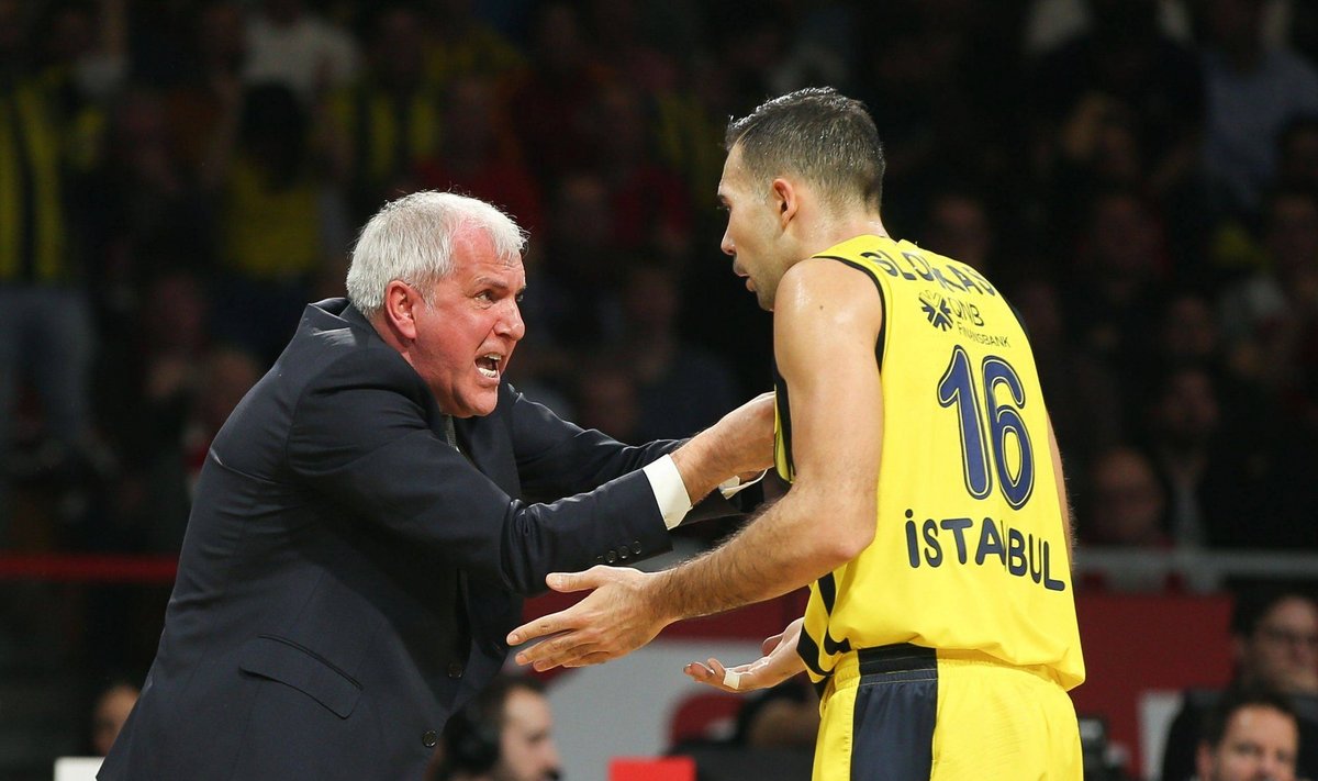 Kostas Sloukas, Željko Obradovičius