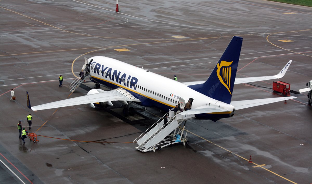 "Ryanair" lėktuvas Kauno oro uoste