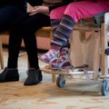 Neįgalius vaikus auginančioms šeimoms siūloma ilginti atostogas
