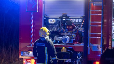 Per gaisrą Pasvalio rajone nukentėjo du vyrai 