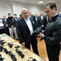 Медведев назначил главу Рособоронзаказа и проверил новейшее оружие