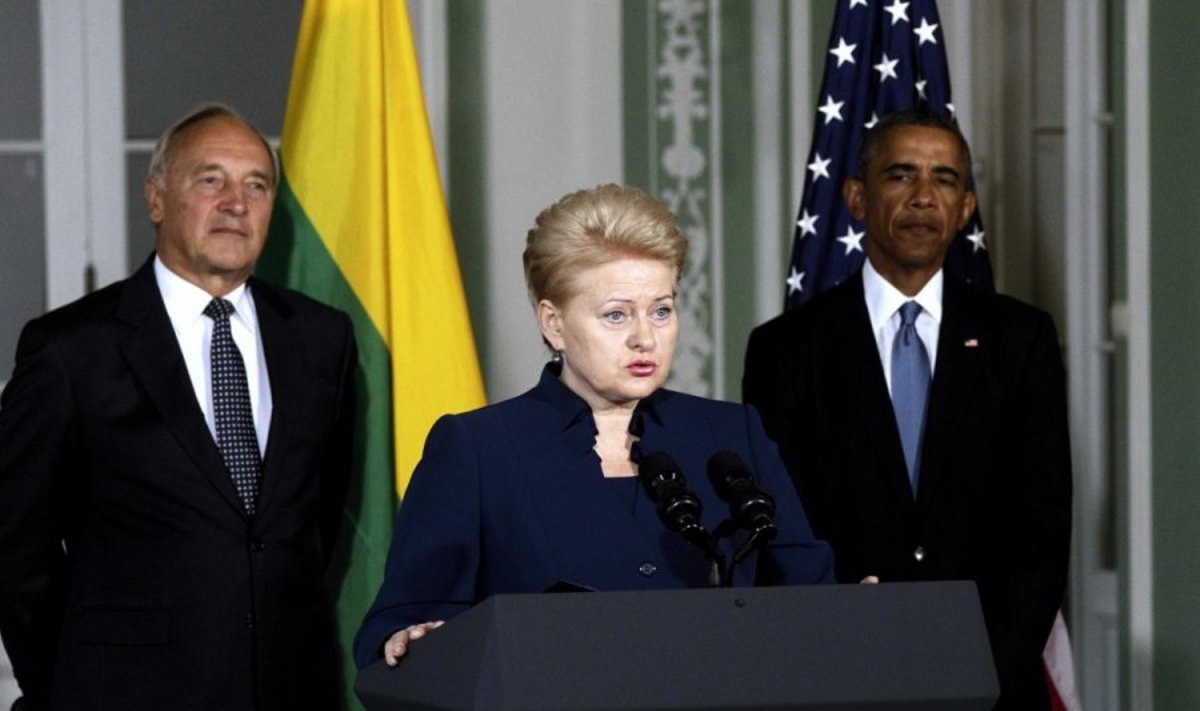 Prezidentė Dalia Grybauskaitė dalyvauja Baltijos šalių ir JAV vadovų susitikime Taline