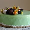Spalvingas Velykų tortas – toks gražus, kad bus gaila prapjauti