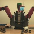 Robotas Baksteris ruošiasi  darbui  JAV gamyklose