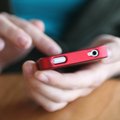 Lithuania has no plans to introduce French-style mobile phone ban at schools