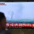 Šiaurės Korėja skelbia pasienyje surengsianti karines pratybas