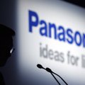 Neatlaikiusi konkurencijos „Panasonic“ atsisako išmaniųjų telefonų gamybos Japonijoje