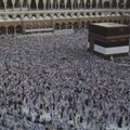 Musulmonai piligrimai Mekoje pradėjo hadžo ritualus