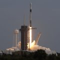 „SpaceX“ erdvėlaivis „Crew Dragon“ prisijungė prie Tarptautinės kosminės stoties