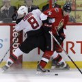 NHL pirmenybėse „Devils“ klubas su D.Zubrumi svečiuose nugalėjo Otavos ekipą