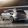 „Jaguar“ pristatė naują „F-Pace“ versiją: šįkart įkraunamas hibridas