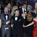 Nugriaudėjo prestižiniai „Emmy“ apdovanojimai: statulėlės išdalintos patiems geriausiems