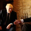 ES baiminasi: viena iš jos pačios bloko narių gali Johnsoną ištraukti iš bėdos